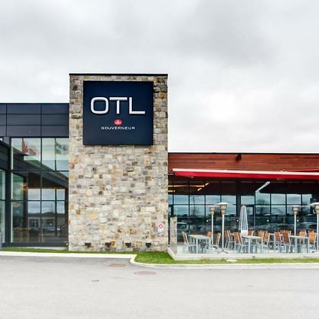 Otl Gouverneur Saguenay Exterior photo OTL